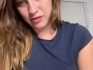 Savanna's Live Sex Cam Show