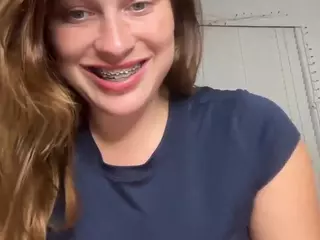 Savanna's Live Sex Cam Show