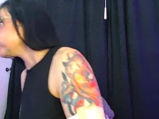 Sweet_Isa's Live Sex Cam Show