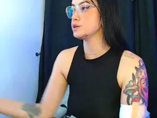 Sweet_Isa's Live Sex Cam Show