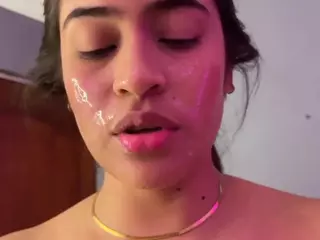 lexiie-gray's Live Sex Cam Show