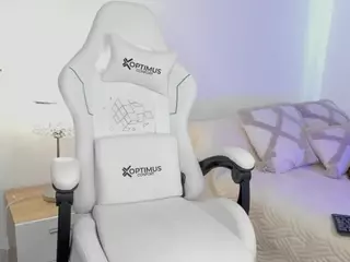 isabel-lopezz's Live Sex Cam Show