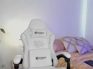 isabel-lopezz's Live Sex Cam Show