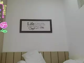 MaryHillx's Live Sex Cam Show