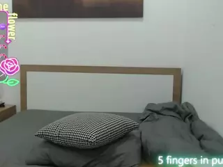 MaryHillx's Live Sex Cam Show