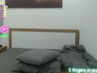 MaryHillx's Live Sex Cam Show