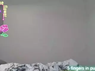 MaryHillx's Live Sex Cam Show
