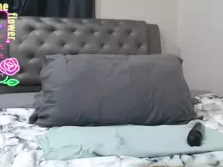 MaryHillx's Live Sex Cam Show