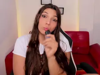 nora22xx's Live Sex Cam Show