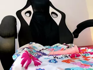 nora22xx's Live Sex Cam Show