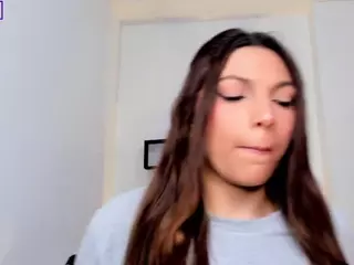 nora22xx's Live Sex Cam Show