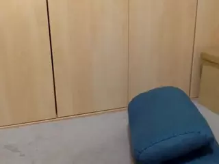 vanda26's Live Sex Cam Show
