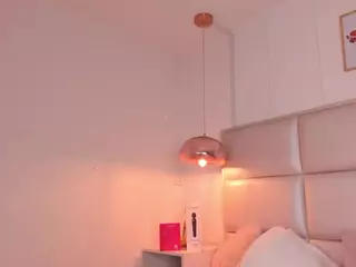 Aily Yozuko's Live Sex Cam Show