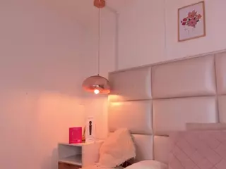Aily Yozuko's Live Sex Cam Show