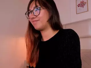Aily Yozuko's Live Sex Cam Show