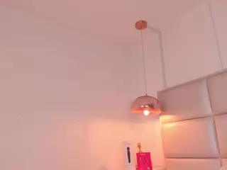 Aily Yozuko's Live Sex Cam Show