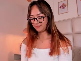 Aily Yozuko's Live Sex Cam Show