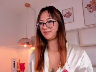Aily Yozuko's Live Sex Cam Show