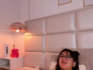 Aily Yozuko's Live Sex Cam Show