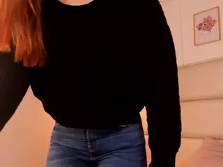 Aily Yozuko's Live Sex Cam Show