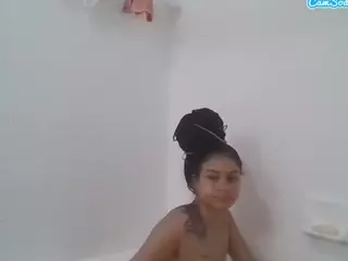 Yana millz's Live Sex Cam Show