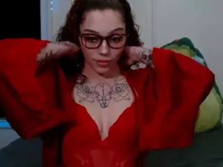 Sapphire Storm's Live Sex Cam Show