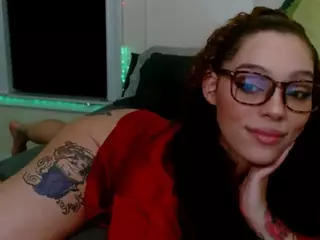 Sapphire Storm's Live Sex Cam Show