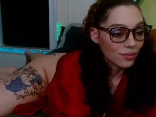Sapphire Storm's Live Sex Cam Show