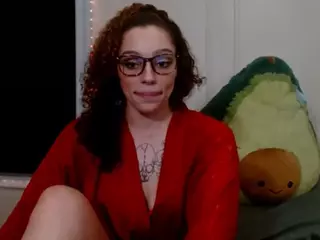 Sapphire Storm's Live Sex Cam Show