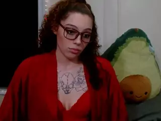 Sapphire Storm's Live Sex Cam Show