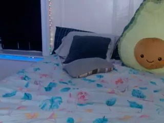 Sapphire Storm's Live Sex Cam Show