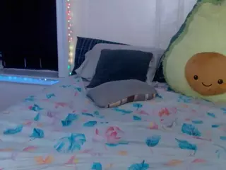 Sapphire Storm's Live Sex Cam Show