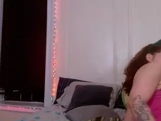 Sapphire Storm's Live Sex Cam Show