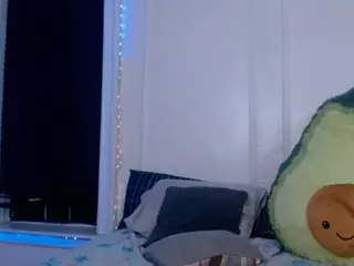 Sapphire Storm's Live Sex Cam Show