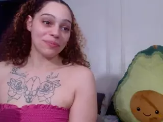 Sapphire Storm's Live Sex Cam Show