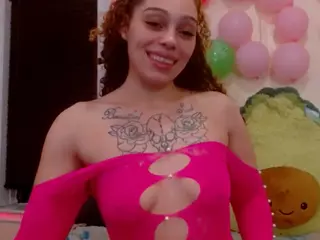 Sapphire Storm's Live Sex Cam Show