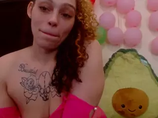 Sapphire Storm's Live Sex Cam Show