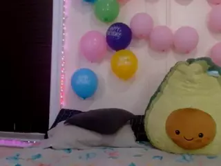 Sapphire Storm's Live Sex Cam Show