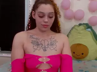 Sapphire Storm's Live Sex Cam Show