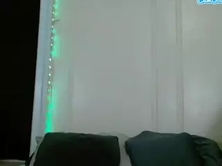 Sapphire Storm's Live Sex Cam Show
