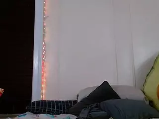 Sapphire Storm's Live Sex Cam Show