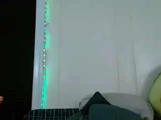 Sapphire Storm's Live Sex Cam Show