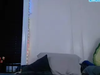 Sapphire Storm's Live Sex Cam Show