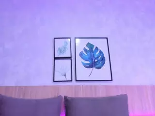 Alanna-Hank's Live Sex Cam Show