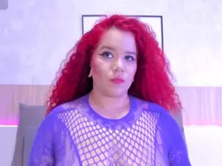 Alanna-Hank's Live Sex Cam Show