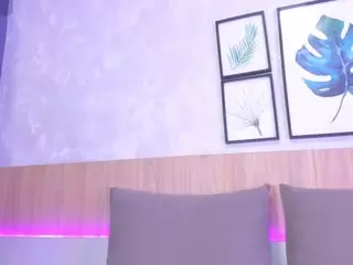 Alanna-Hank's Live Sex Cam Show
