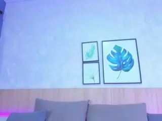 Alanna-Hank's Live Sex Cam Show