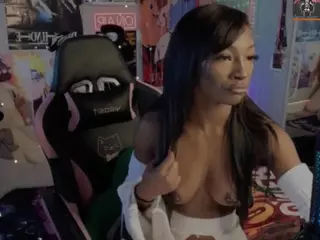 Nivia Wolfe's Live Sex Cam Show