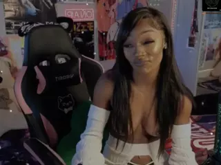 Nivia Wolfe's Live Sex Cam Show