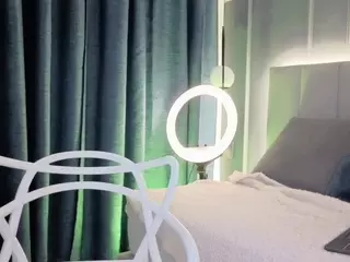 Nina's Live Sex Cam Show